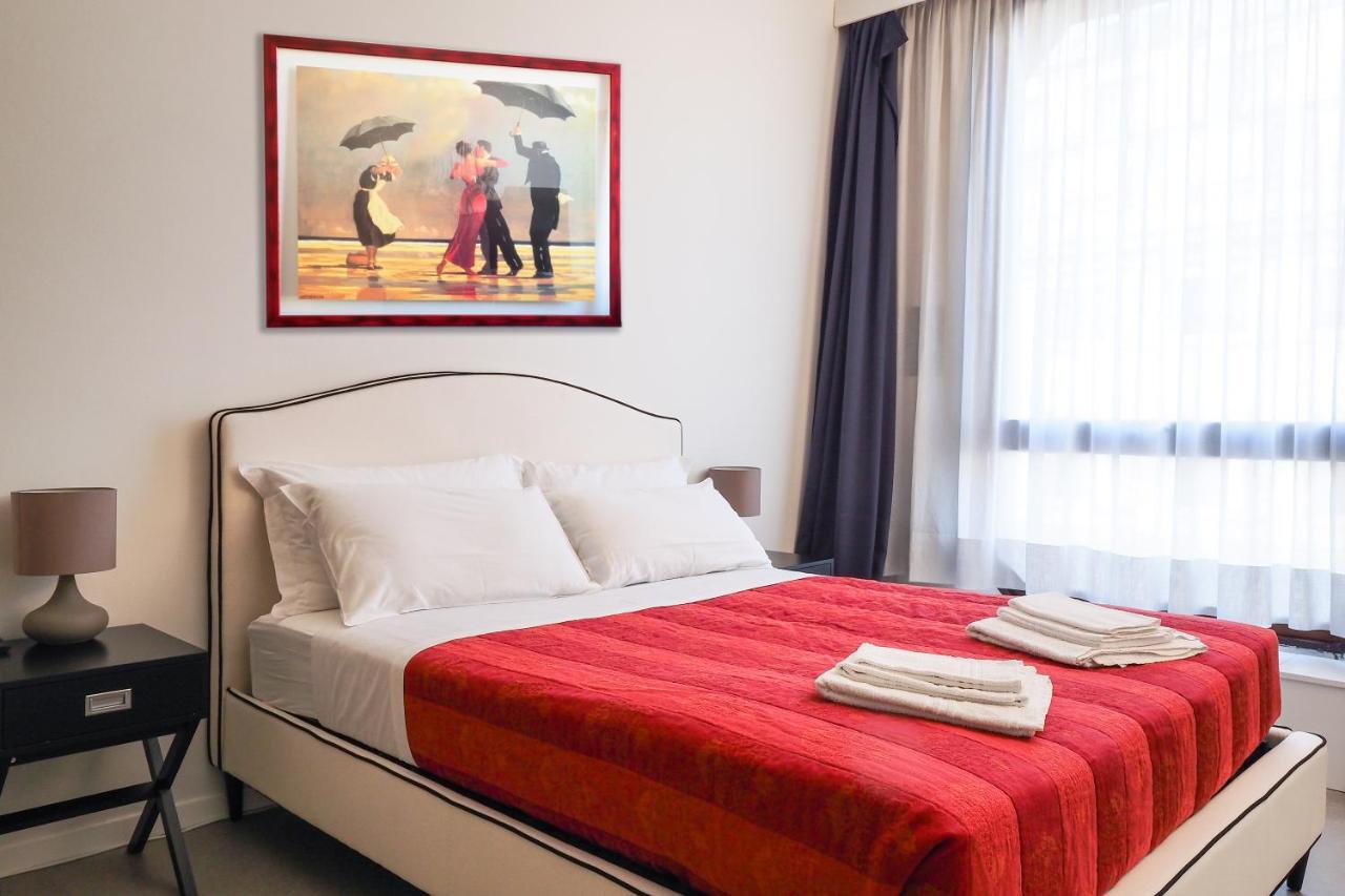 Duomo Luxury Apartment - One Bed Milánó Kültér fotó