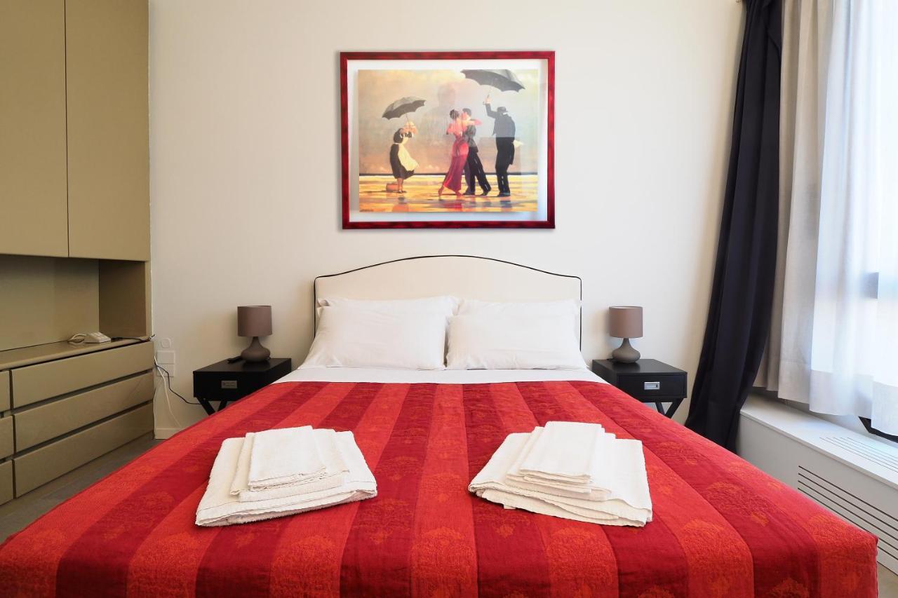 Duomo Luxury Apartment - One Bed Milánó Kültér fotó